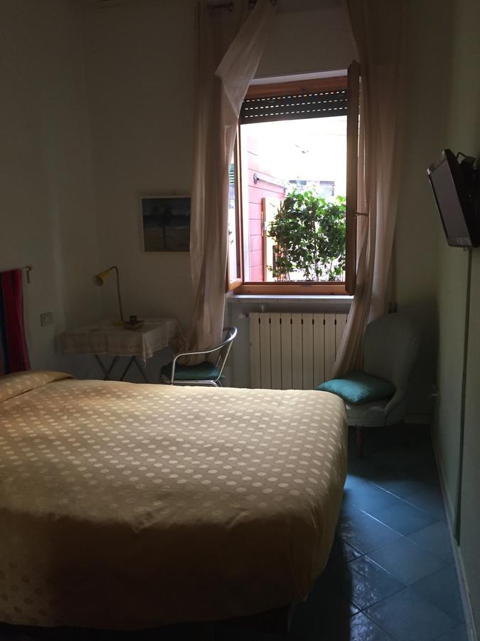 Casa Fornaciari Bed & Breakfast Виареджо Екстериор снимка